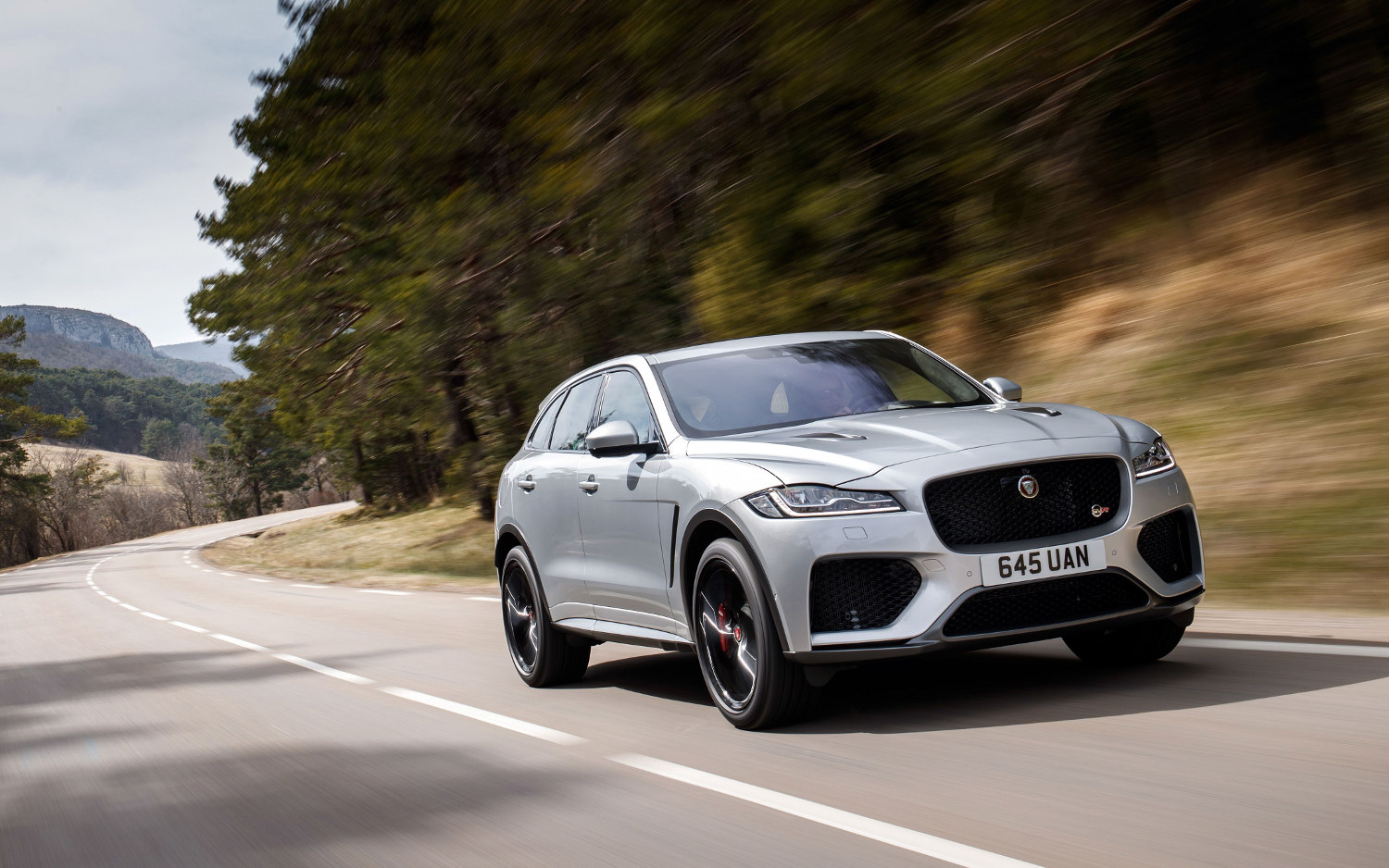 Jaguar F Pace Svr 2020 Suv Drive 2642